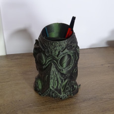 Picture of print of Octo paintbrush holder
