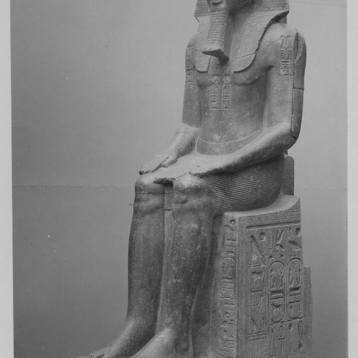 Statue of Amenhotep III image