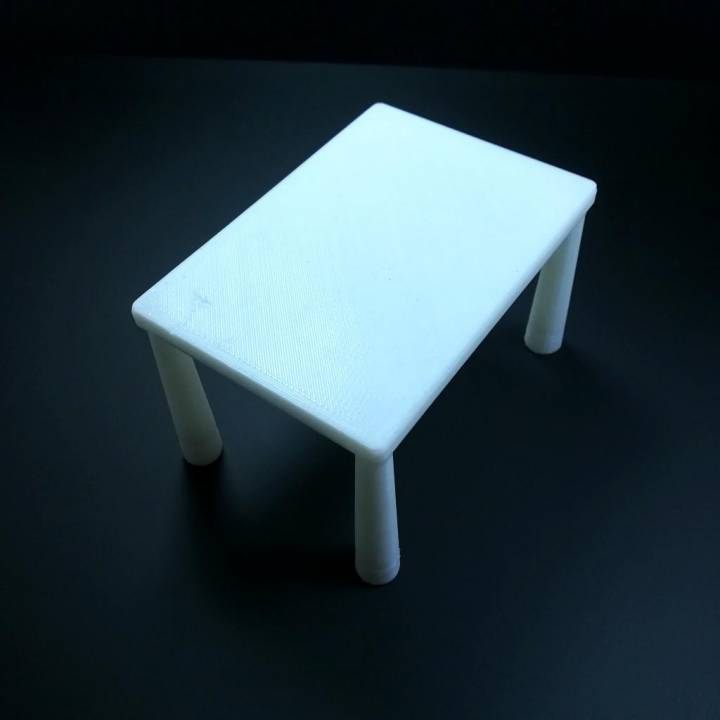 Extra Strong Basic Table image