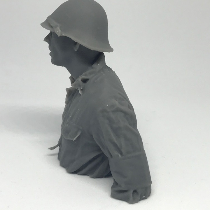 Bust of Dutch Soldier WW2 image