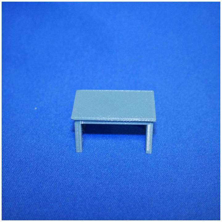 3D Printable Table by Maurice Lap