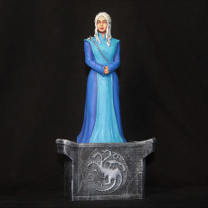 Picture of print of Daenerys Stormborn