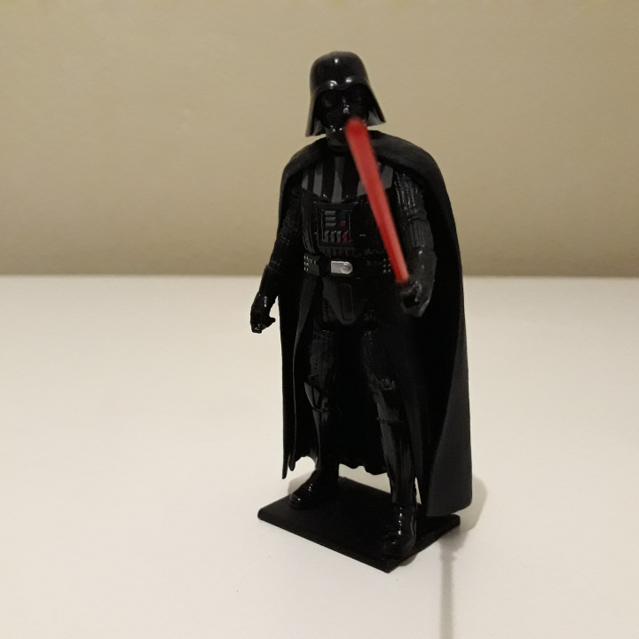 Star Wars Episode 5 - Darth Vader Figurine Stand image