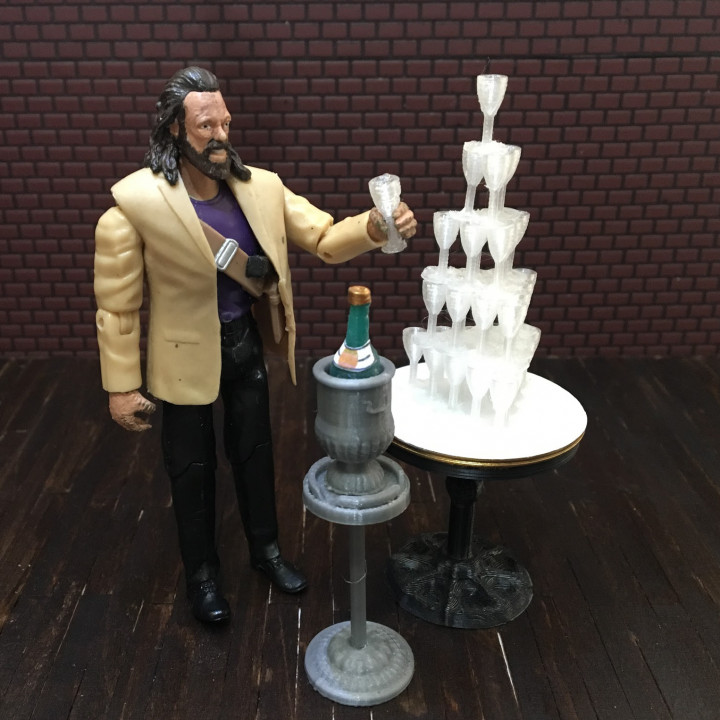 Champagne Bucket and Stand (1:18 scale) image