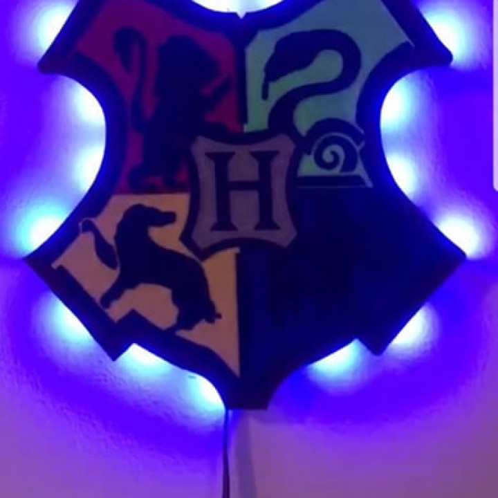 Harry Potter Crest Light Up Wall Mount image