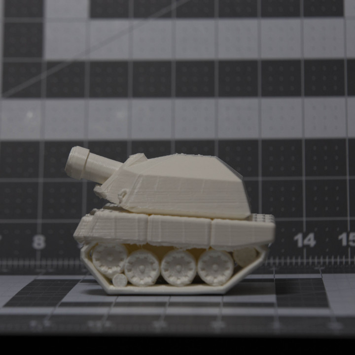 R_Tiny Tank image