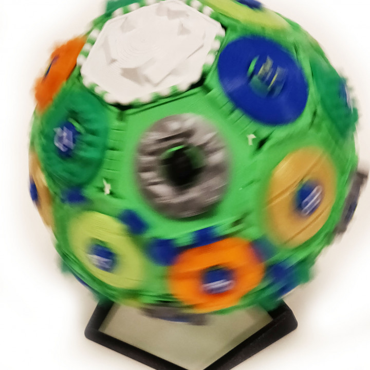 3D Settlers of Catan polypanel globe image