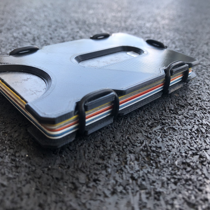 3D Printable Minimalist Wallet by Mike Johnson