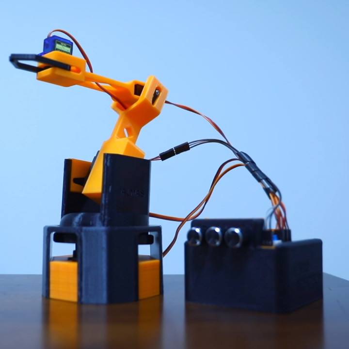 3D Printable M First - Educational Robotic Arm by Almas Robotics