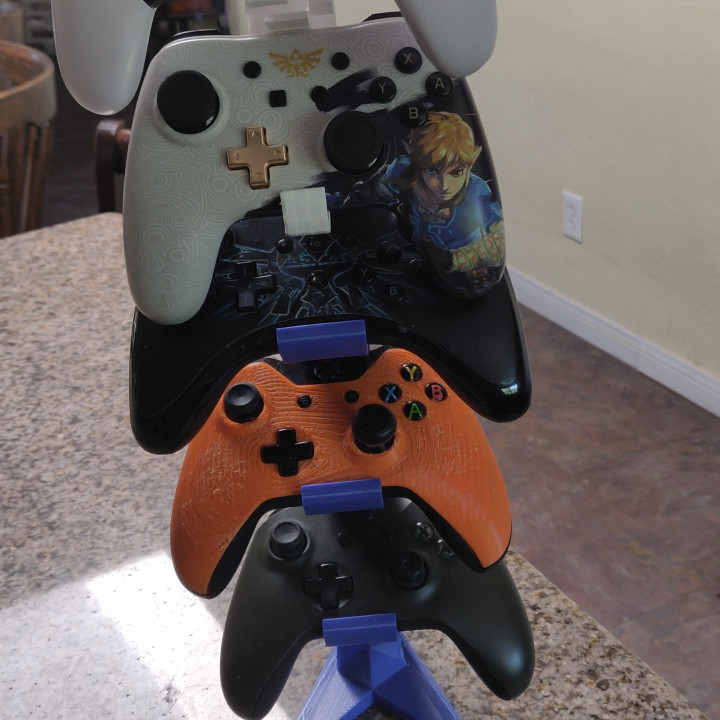 3D Printable Stackable Video Game Controller Stand by Talonius