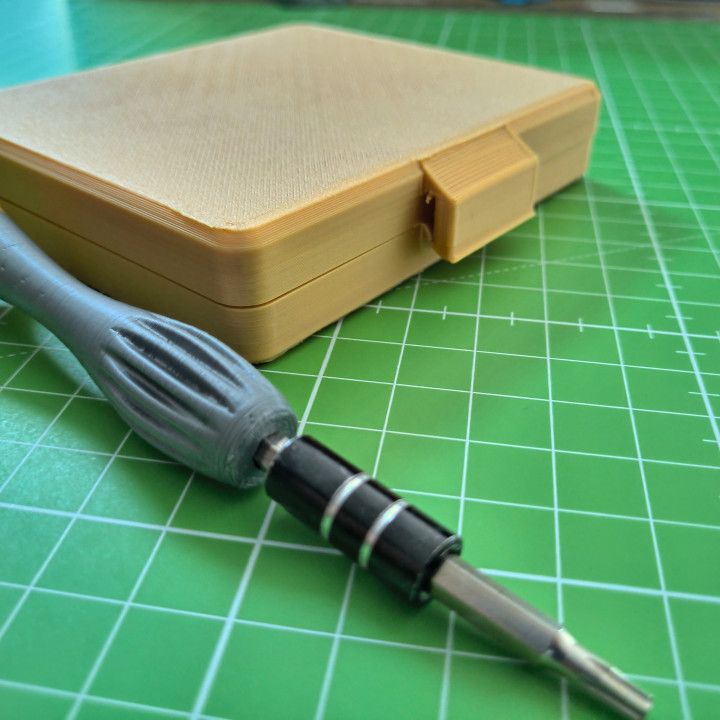 Pocket precision bit screwdriver set + case image