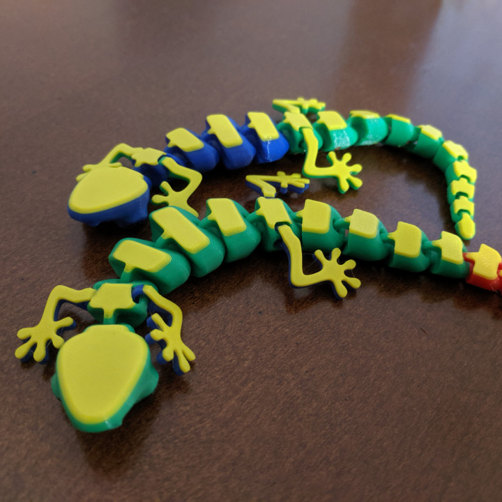 Articulated Lizard v2 Multimaterial Remix image