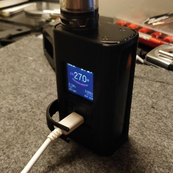 Smok Majesty Case with Charger Holder image