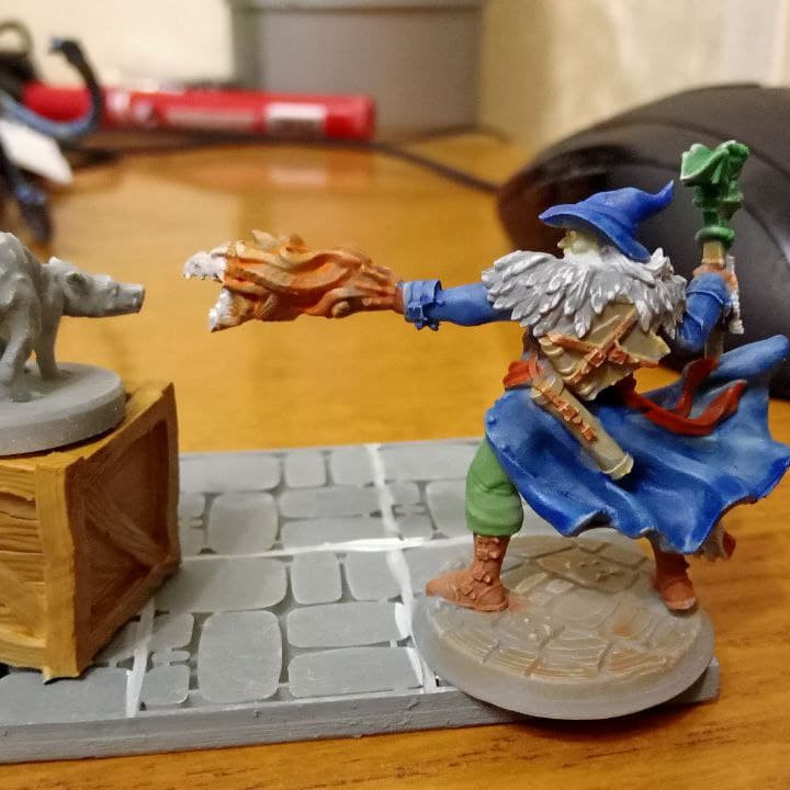 Human Male Wizard (32mm scale miniature) image