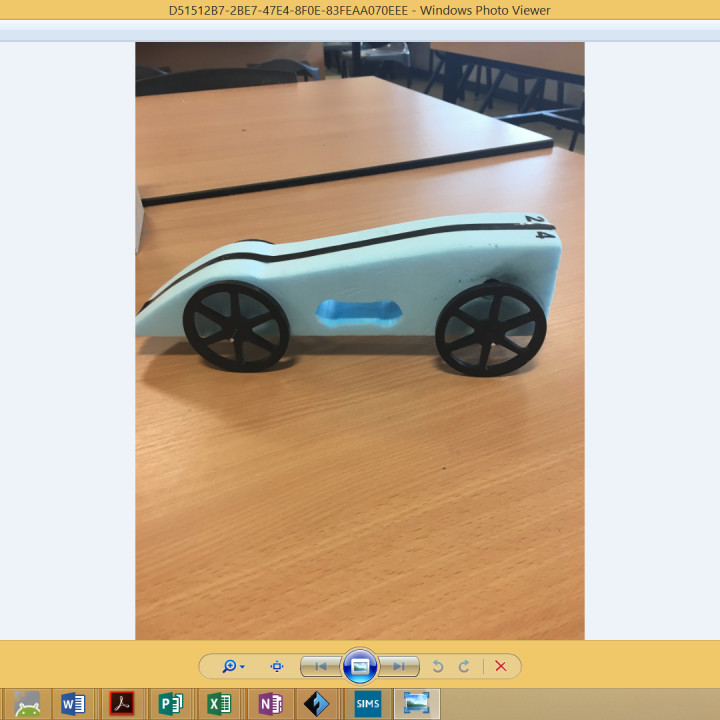 3D4KIDS exercise: Race for the Line Model Car Building/Testing image