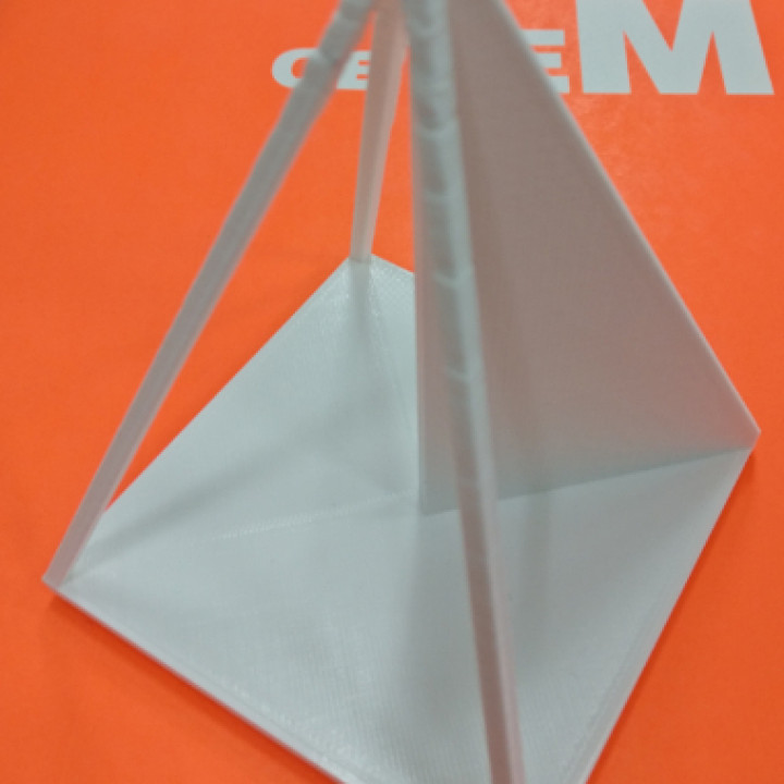 3D4KIDS exercise: The Pyramid image