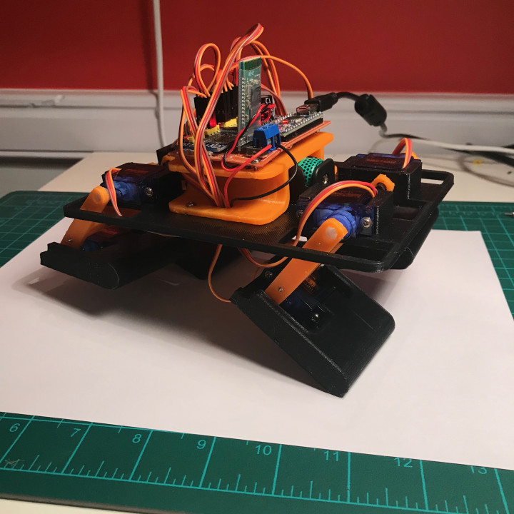 3D Printable Quadruped version 2 // Arduino by Harris Mier
