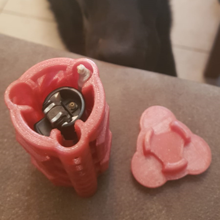 3D Printable Lighter and Joints holder by Evgeni Bourd