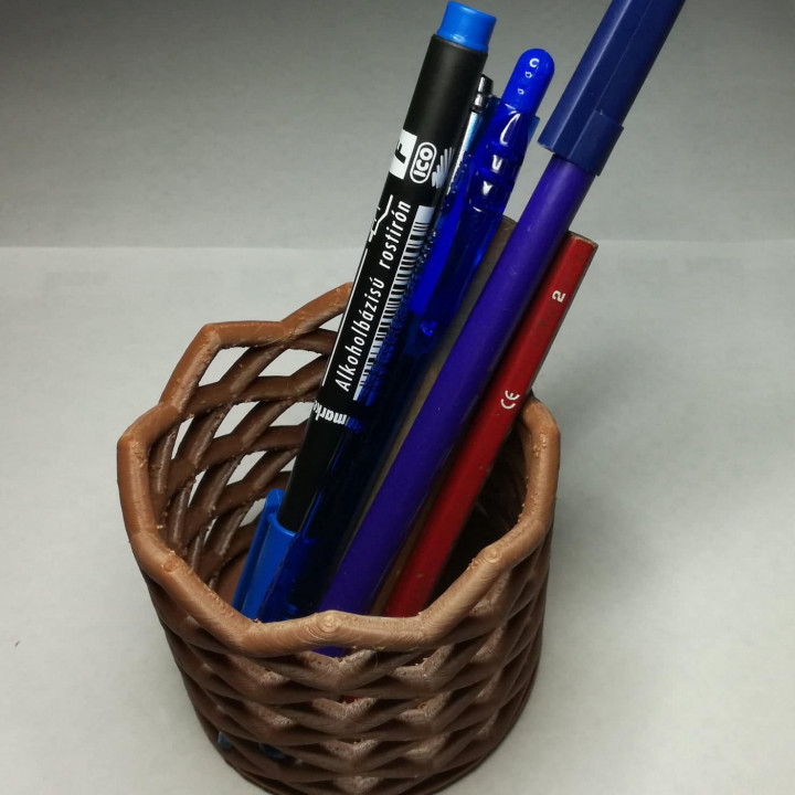 3D Printable Pen holder by Gábor 3D Printable Pen holder by Gábor