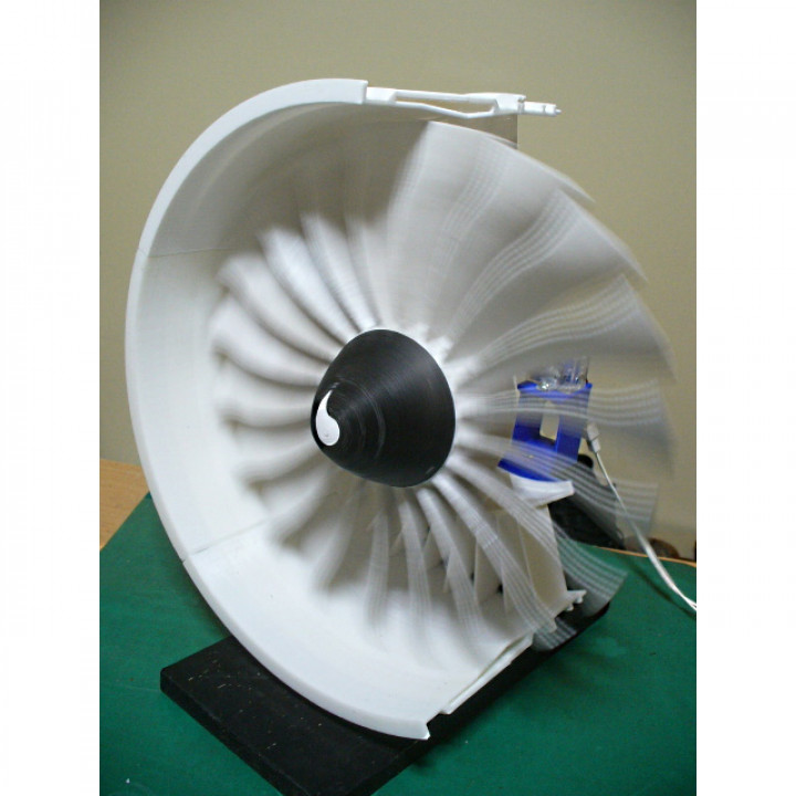 Geared Turbofan Engine (GTF), 10 inch Fan Module image