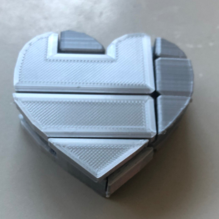 4x4 puzzle heart. image