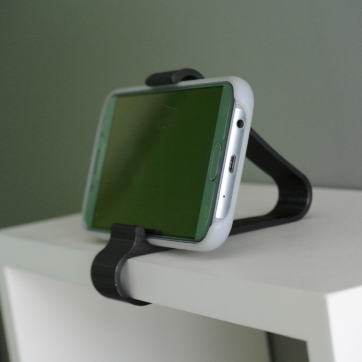 Smartphone clamp for dashboard car image