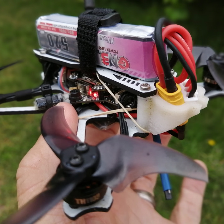 TinyHawk Freestyle Battery Lead Clip image