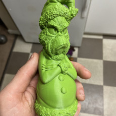 Picture of print of Grinch tree ornament