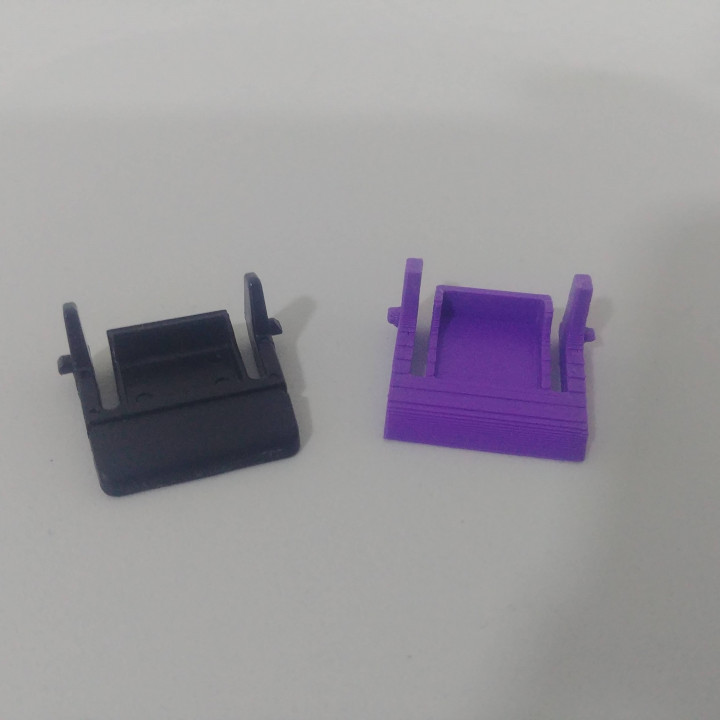 3D Printable Razer Keyboard Leg by Lazi Bee