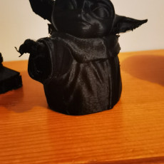 Picture of print of The child baby Yoda Treesupports