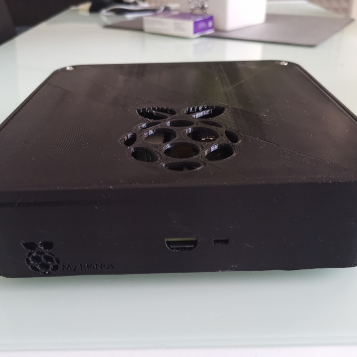 PiBox For RaspberryPi4 and one HDD 2,5 image