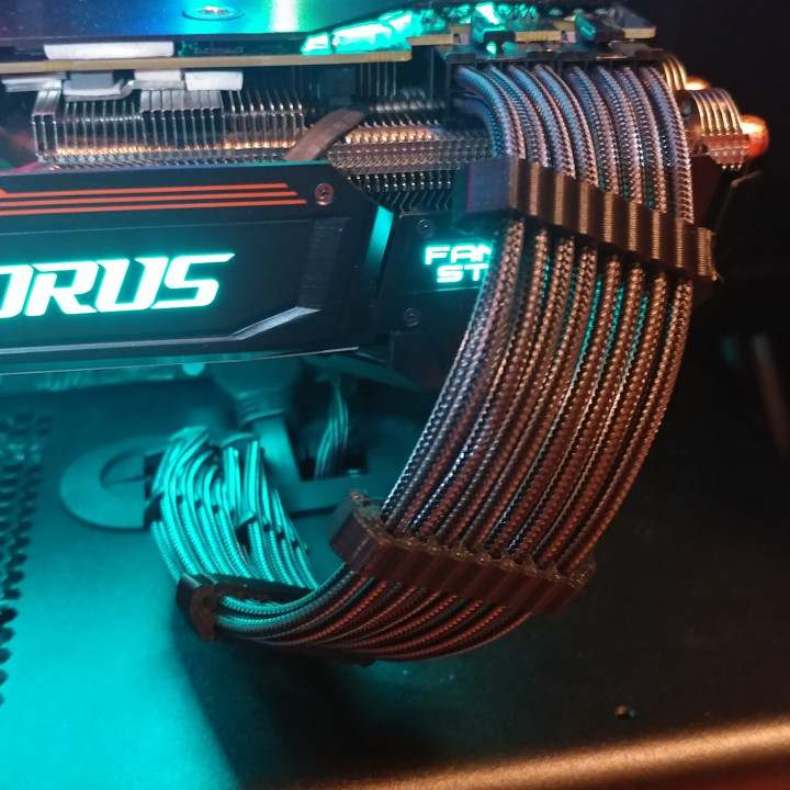 Custom pc cable combs (Cablemod Modmesh) image
