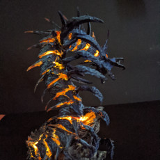 Picture of print of Remorhaz-Worm/centipede monster (huge size)
