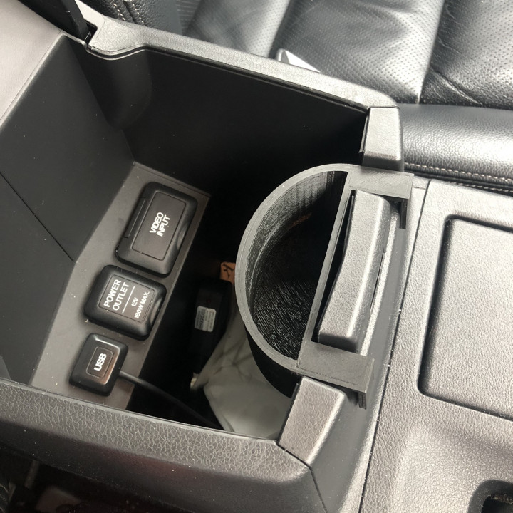 Change holder - Honda CRV image