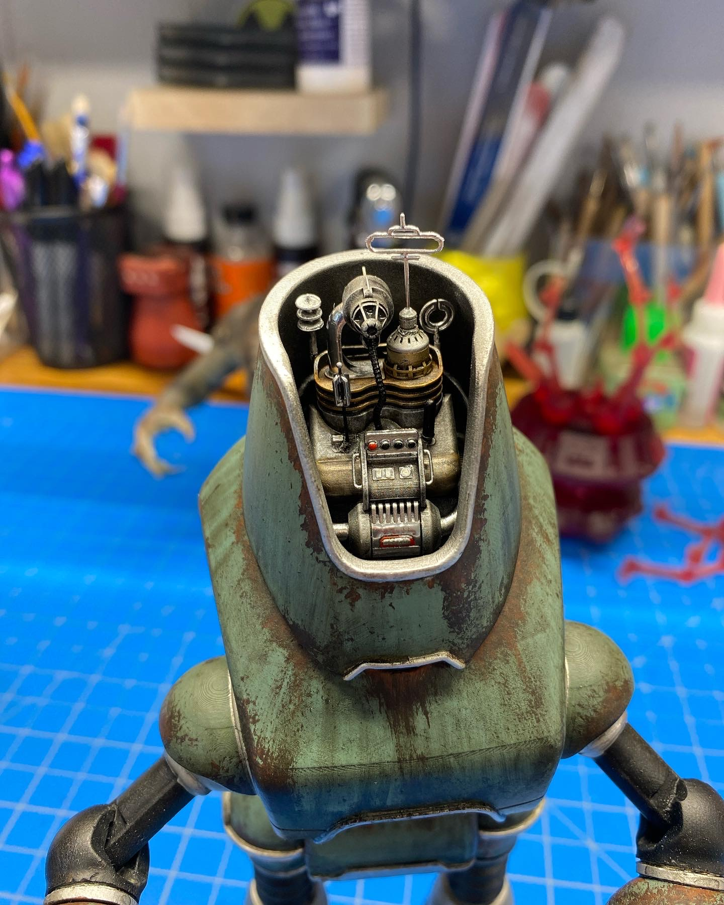 3D PRINTED 1/8 SCALE outlets Protectron Statue