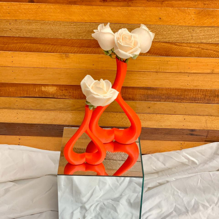 Heart Shaped Flower Vase image