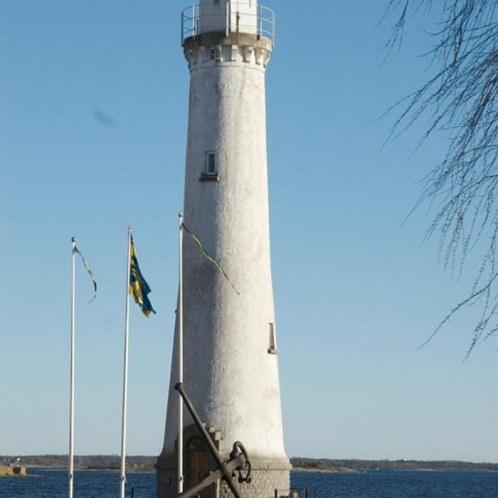Karlskrona lower lighthouse image