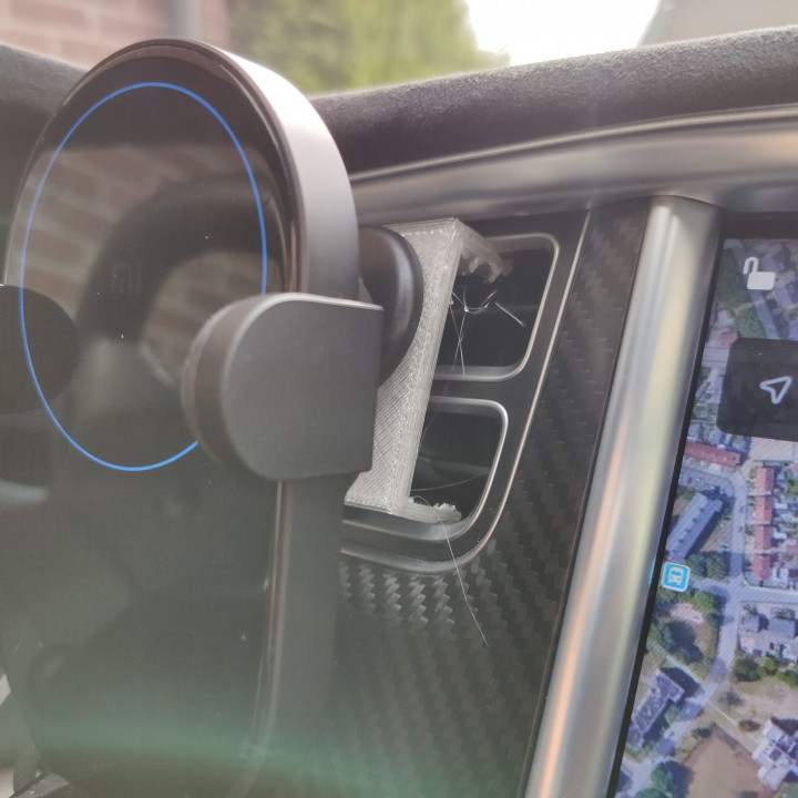 Tesla model S phone holder vent image