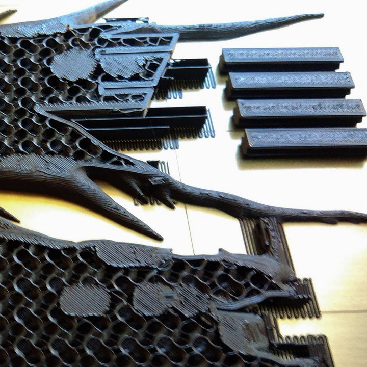 3D Printable DestinyWhisper of the Worm by PLASTIKON 3D Design