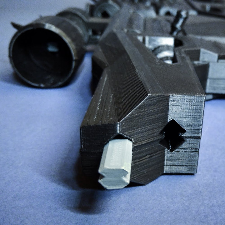 3D Printable DestinyWhisper of the Worm by PLASTIKON 3D Design