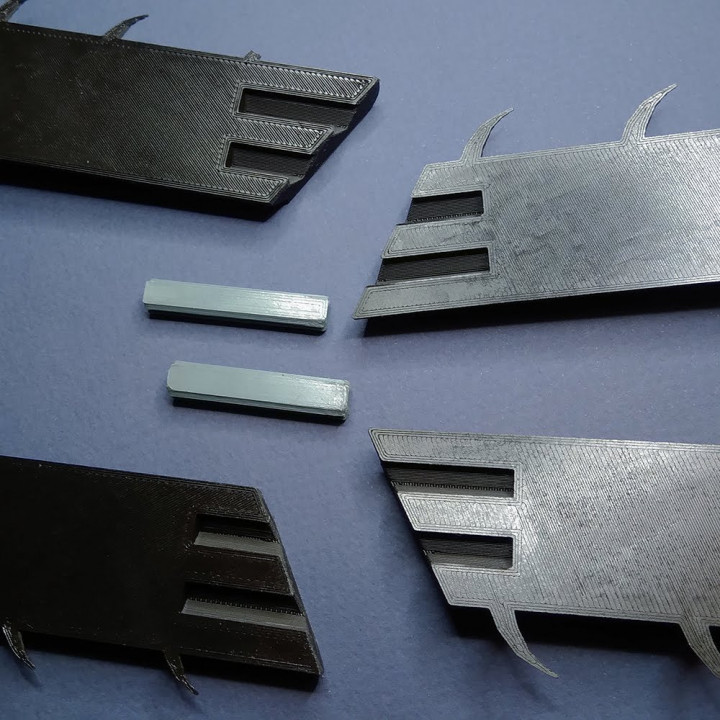 3D Printable DestinyWhisper of the Worm by PLASTIKON 3D Design