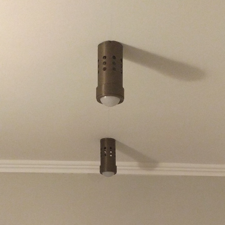 Cheapest ceiling spot for ordinary lamp image