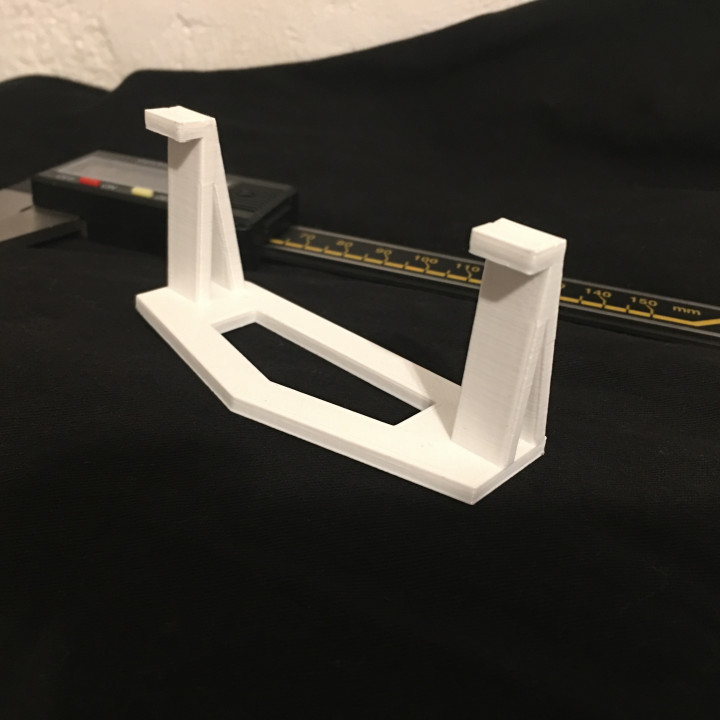 3d Printable Universal Wall Phone Holder By Kristiyan Karaivanov