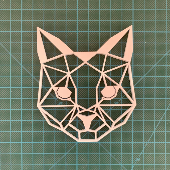 2D lowpoly Cat wall decoration image