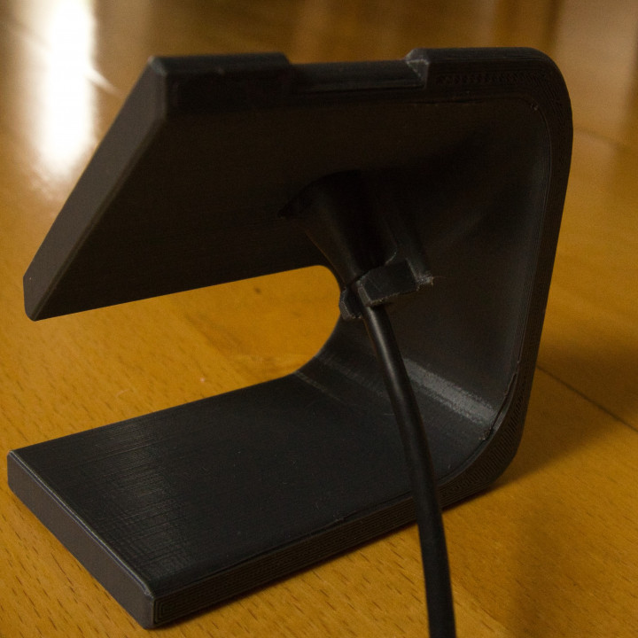 3D Printable Garmin watch charging station by Jonas