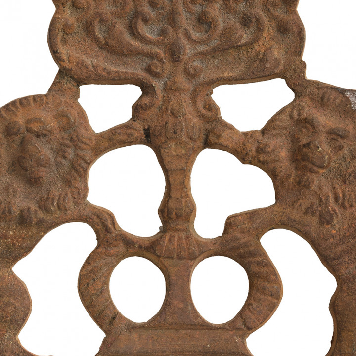 A fragment of a hanukkiah image