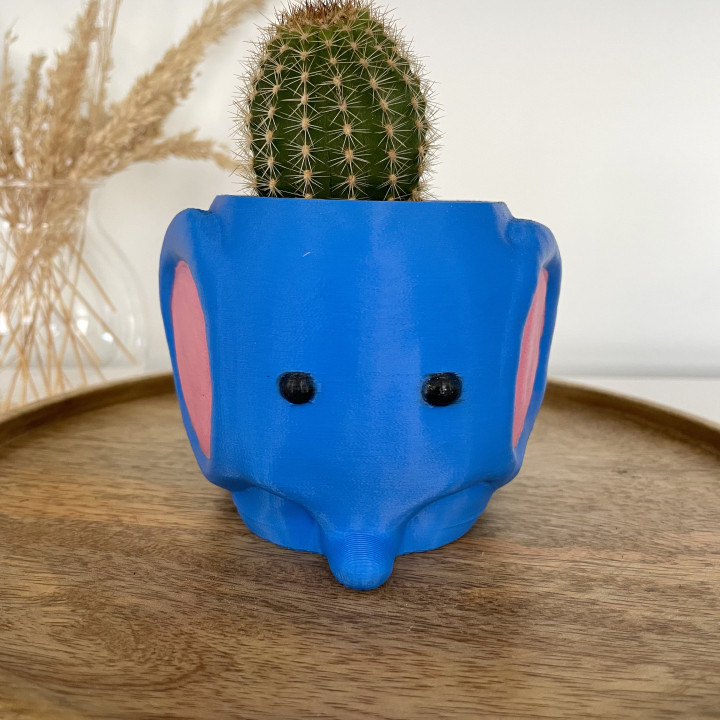 Cute Elephant Planter / No Supports